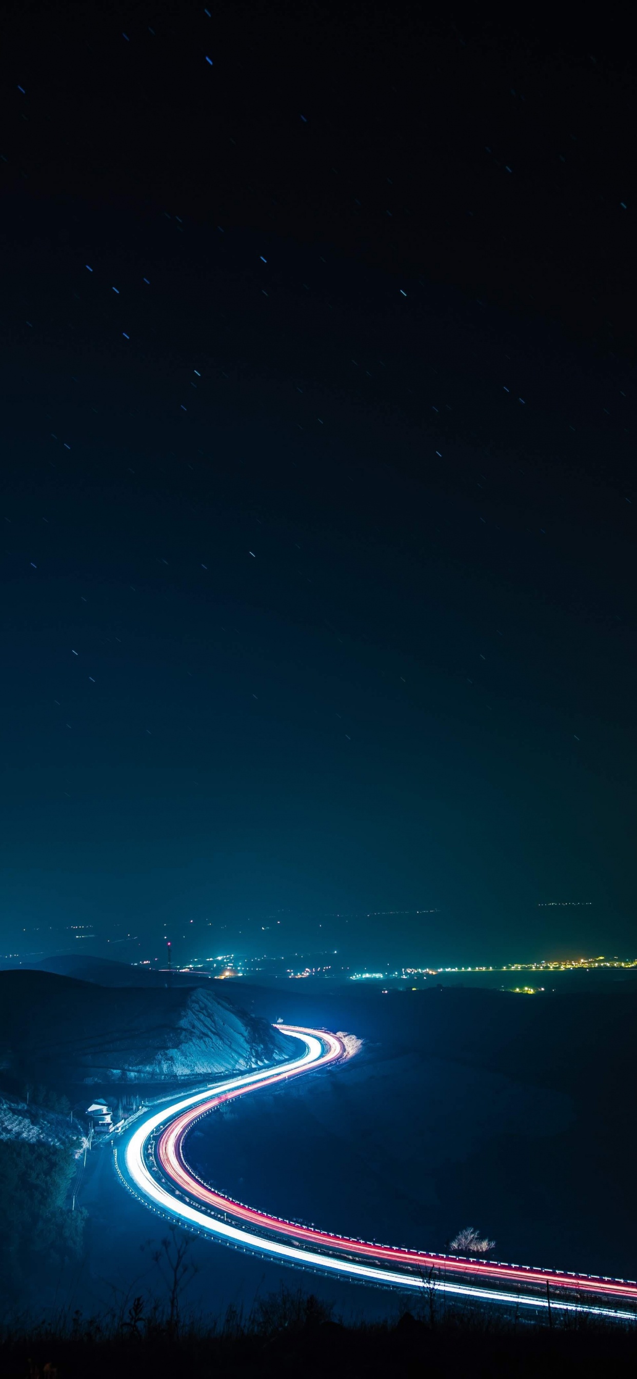 Atmosphäre, Blau, Automotive Lighting, Naturlandschaft, Astronomisches Objekt. Wallpaper in 1242x2688 Resolution