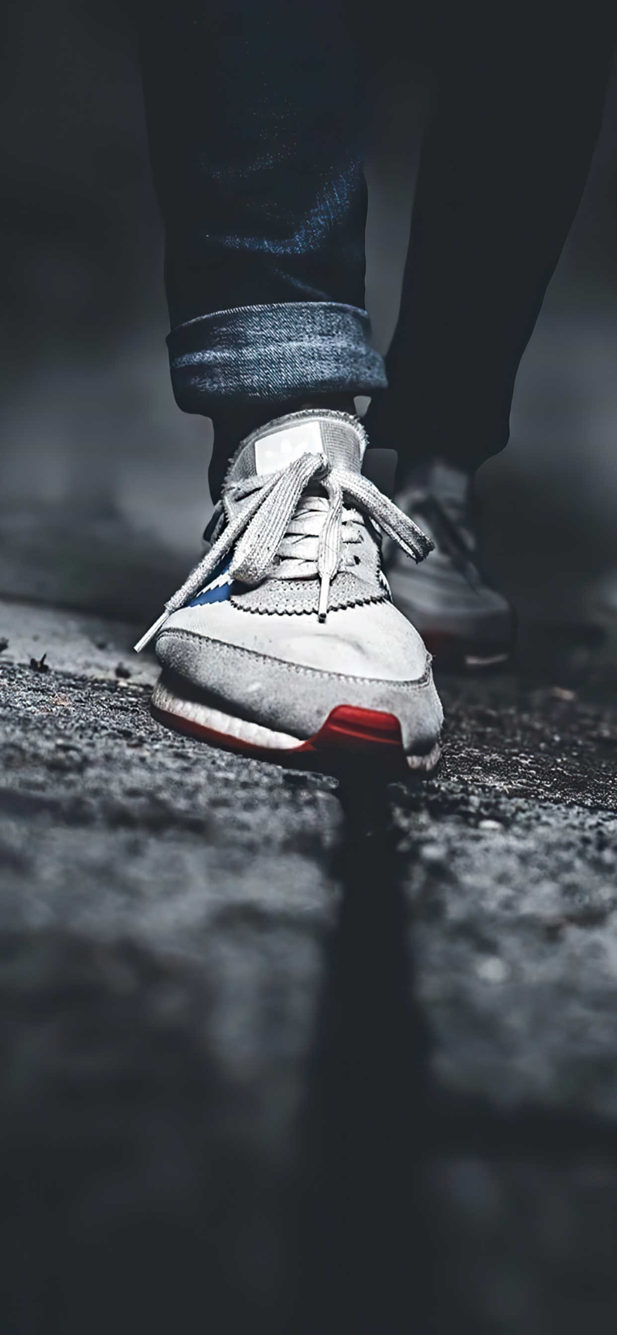 数学, 腿, 沥青, 街时尚, 户外鞋 壁纸 1242x2688 允许