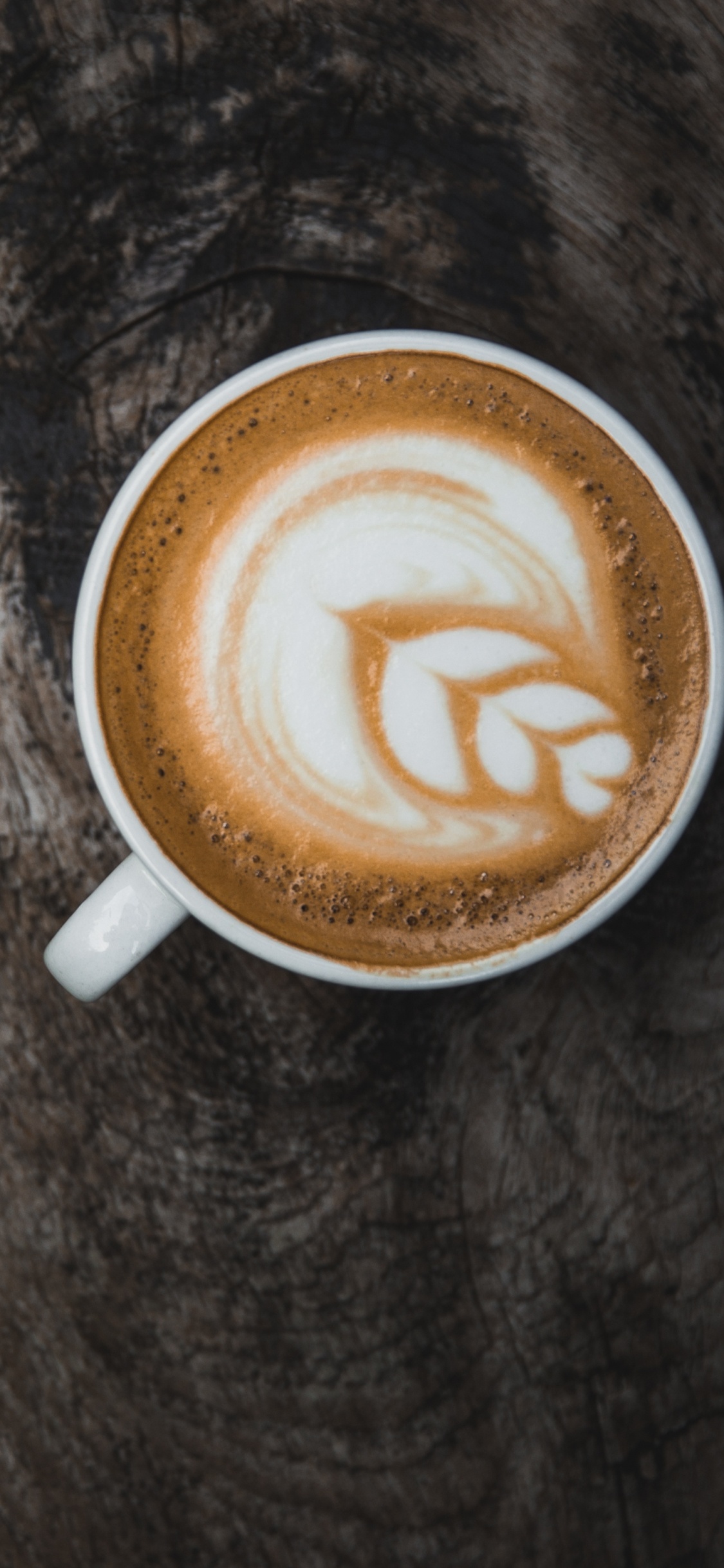 Tasse en Céramique Blanche Avec du Café. Wallpaper in 1125x2436 Resolution