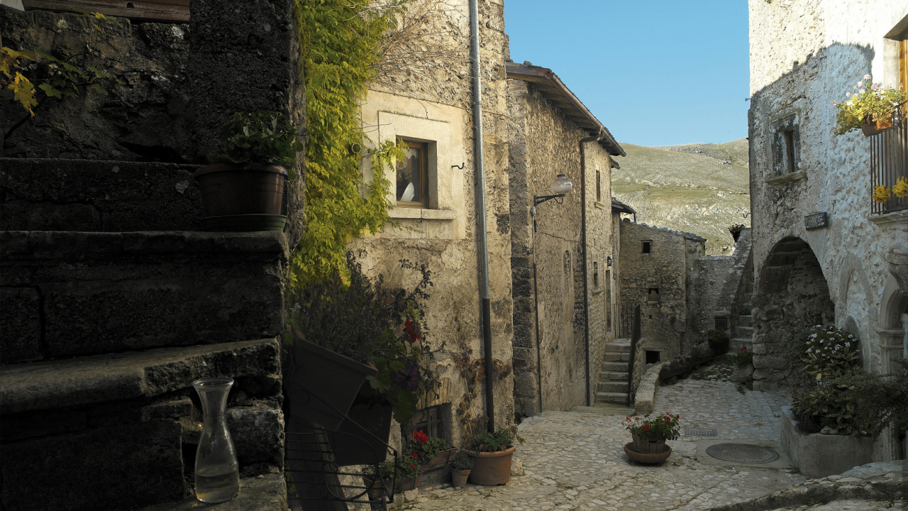 Zimmer, Stadt, Street, Ruine, Gasse. Wallpaper in 1280x720 Resolution