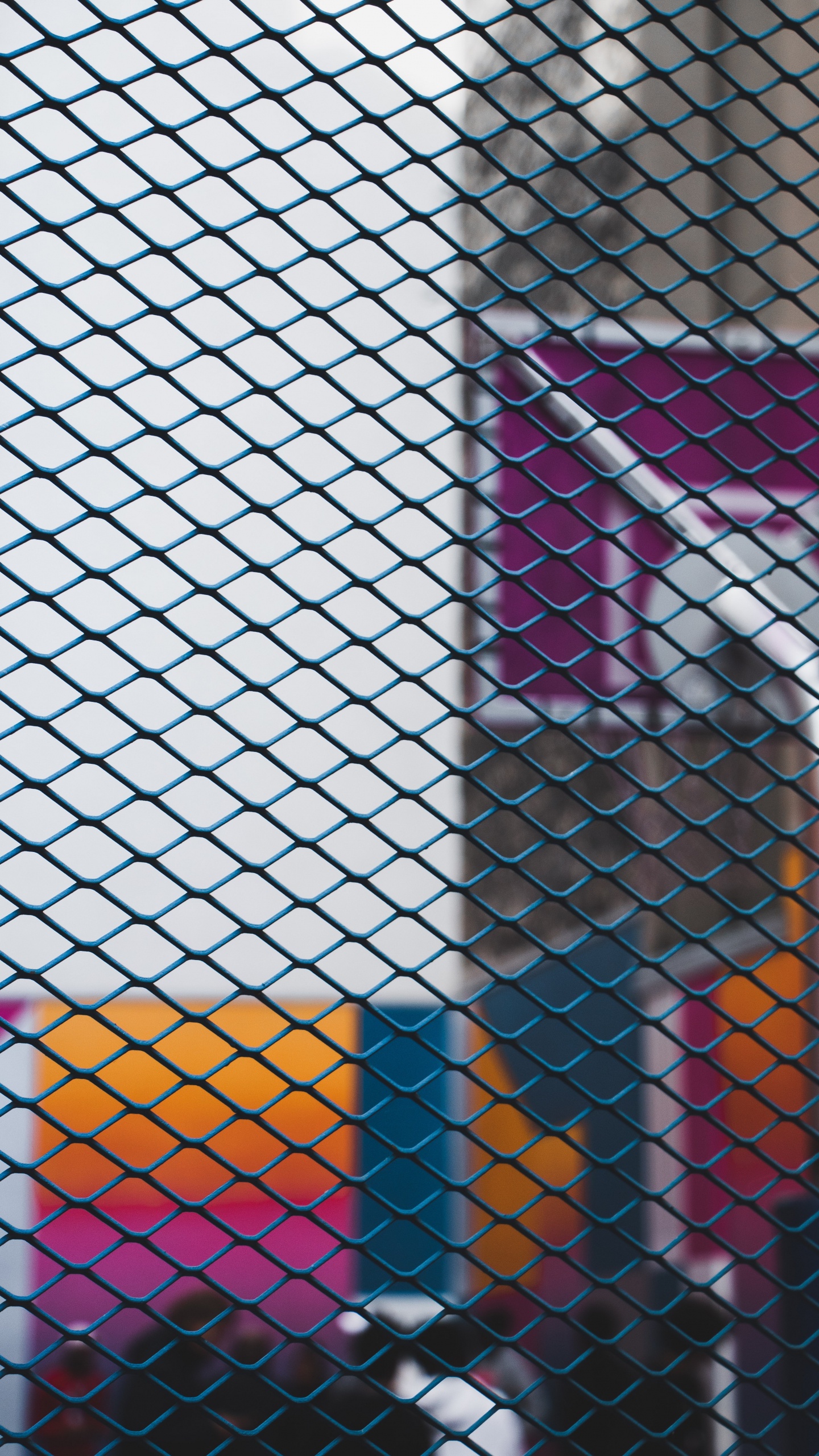 Cadre en Métal Blanc et Rouge. Wallpaper in 1440x2560 Resolution