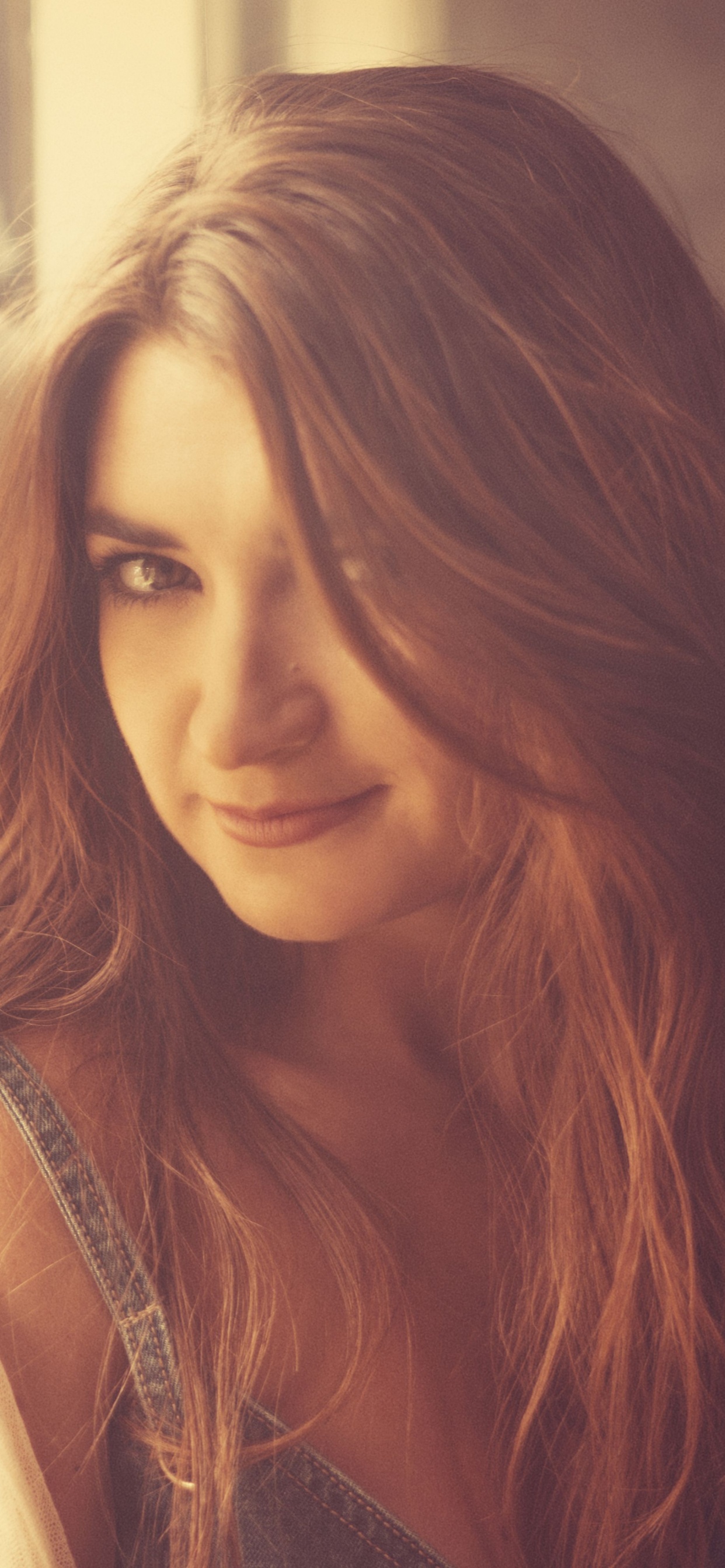 Countrymusik, Haar, Gesicht, Lange Haare, Schönheit. Wallpaper in 1242x2688 Resolution