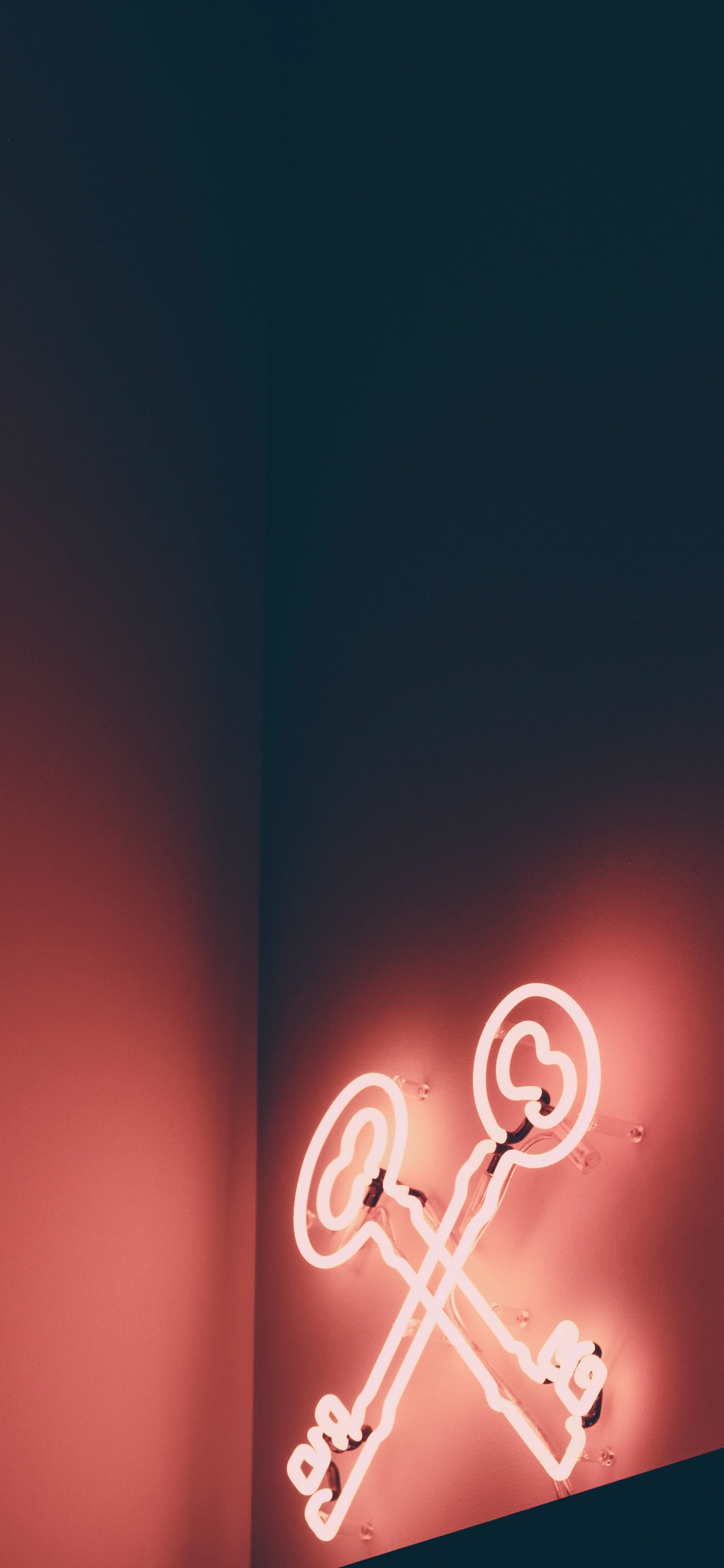 Corazón Rojo Con Lámpara. Wallpaper in 1242x2688 Resolution