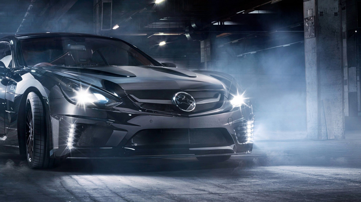 Silbernes Mercedes Benz c Klasse Coupé. Wallpaper in 1366x768 Resolution