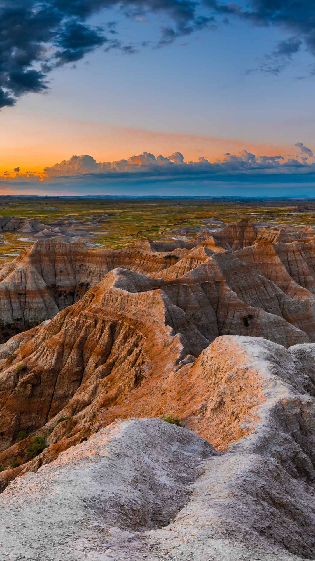 Ödland, Badlands National Park, Theodore-Roosevelt-Nationalpark, Nationalpark, Yellowstone National Park. Wallpaper in 1080x1920 Resolution
