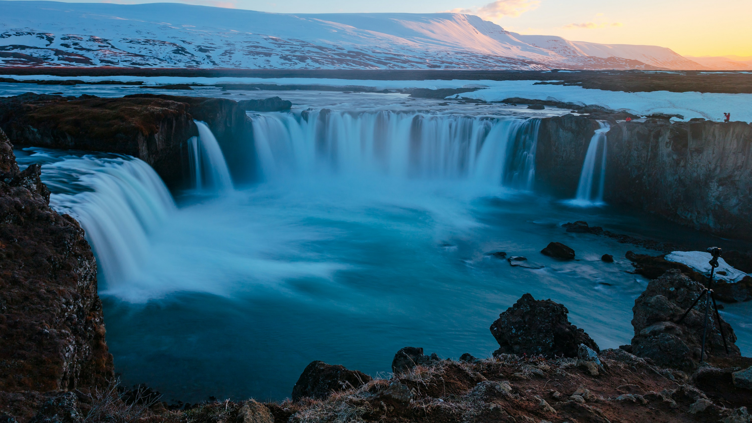 Godafoss, Waterfall, Goafoss Waterfall, Water, Water Resources. Wallpaper in 2560x1440 Resolution