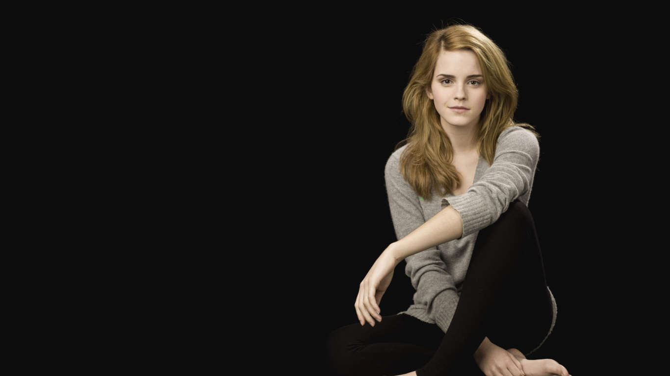 Emma Watson, Acteur, Séance, Royaume, Corps Humain. Wallpaper in 1366x768 Resolution