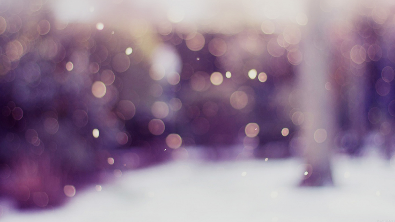 Gouttes D'eau Sur le Verre Pendant la Nuit. Wallpaper in 1366x768 Resolution