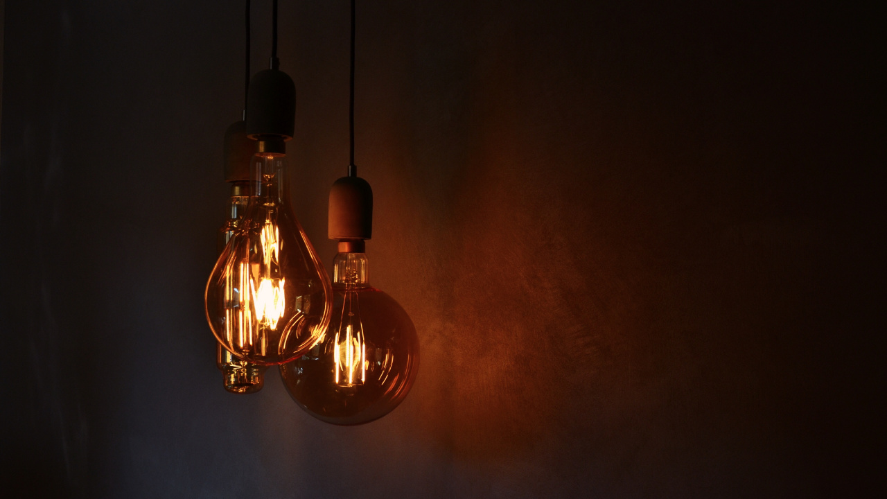 Brown and Yellow Light Bulb. Wallpaper in 1280x720 Resolution