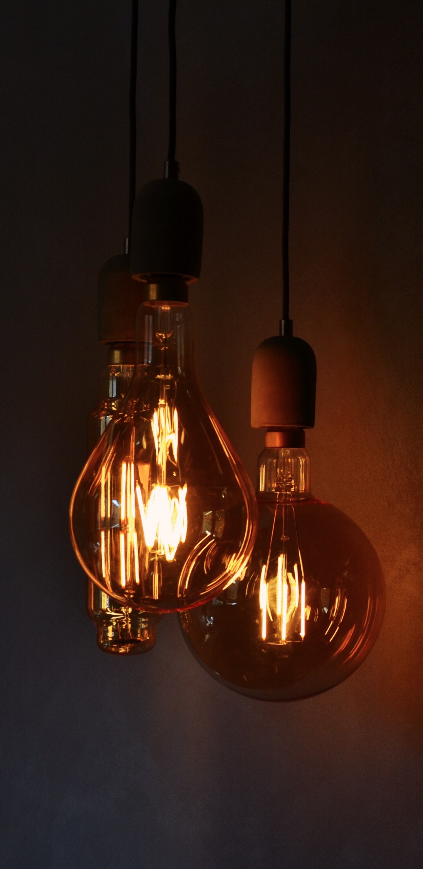 Brown and Yellow Light Bulb. Wallpaper in 1440x2960 Resolution