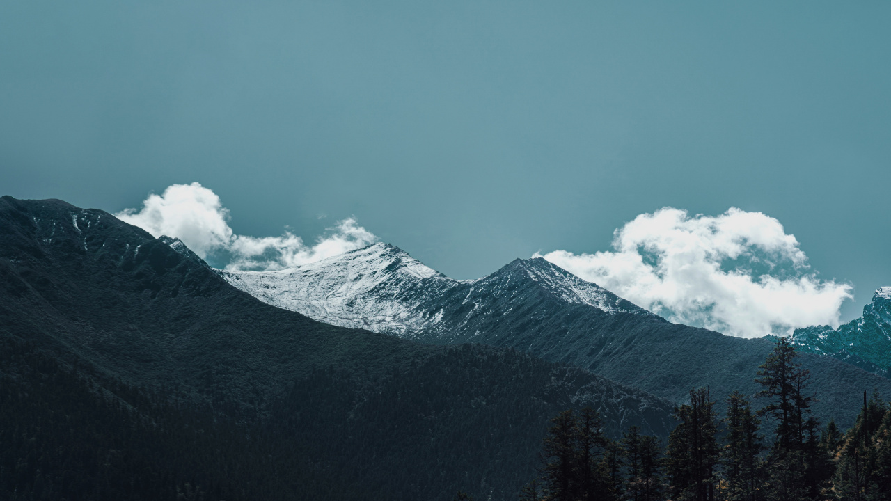 Cloud, Bergkette, Cumulus, Schnee, Bergigen Landschaftsformen. Wallpaper in 1280x720 Resolution