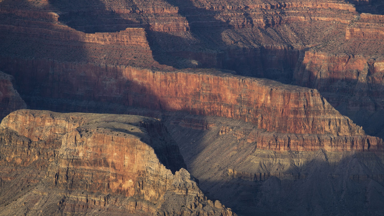Brown Rock Formation During Daytime. Wallpaper in 1280x720 Resolution