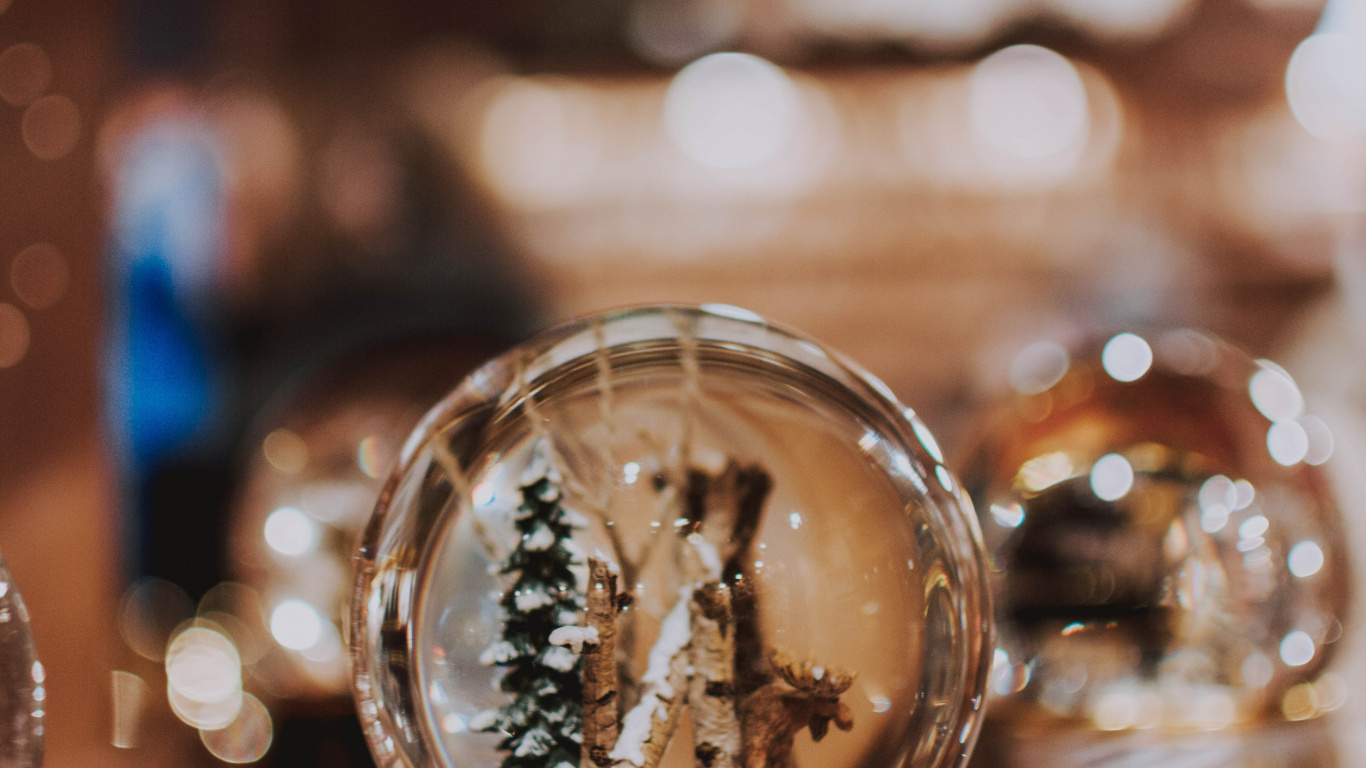 Clear Glass Jar With Gold Lid. Wallpaper in 1366x768 Resolution