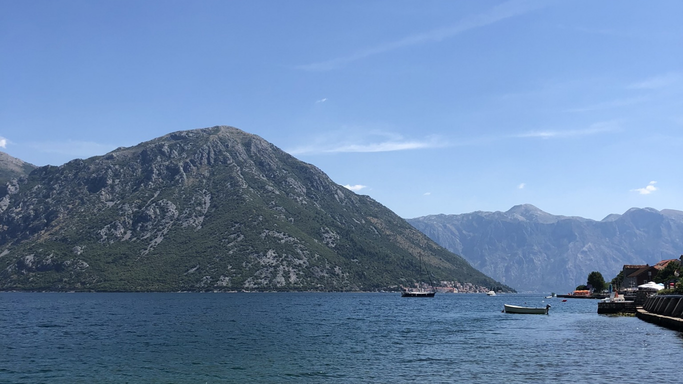 多山的地貌, 山脉, 高地, 银行, 海角 壁纸 1366x768 允许