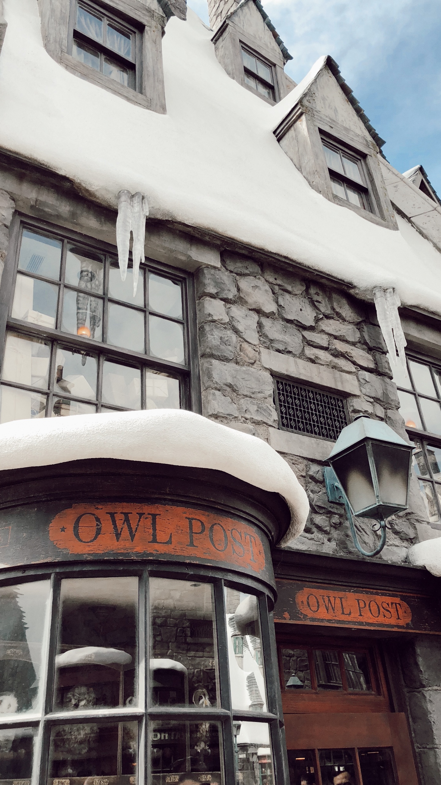 Diagon Alley, Architecture, Faade, Window, Facade. Wallpaper in 1440x2560 Resolution