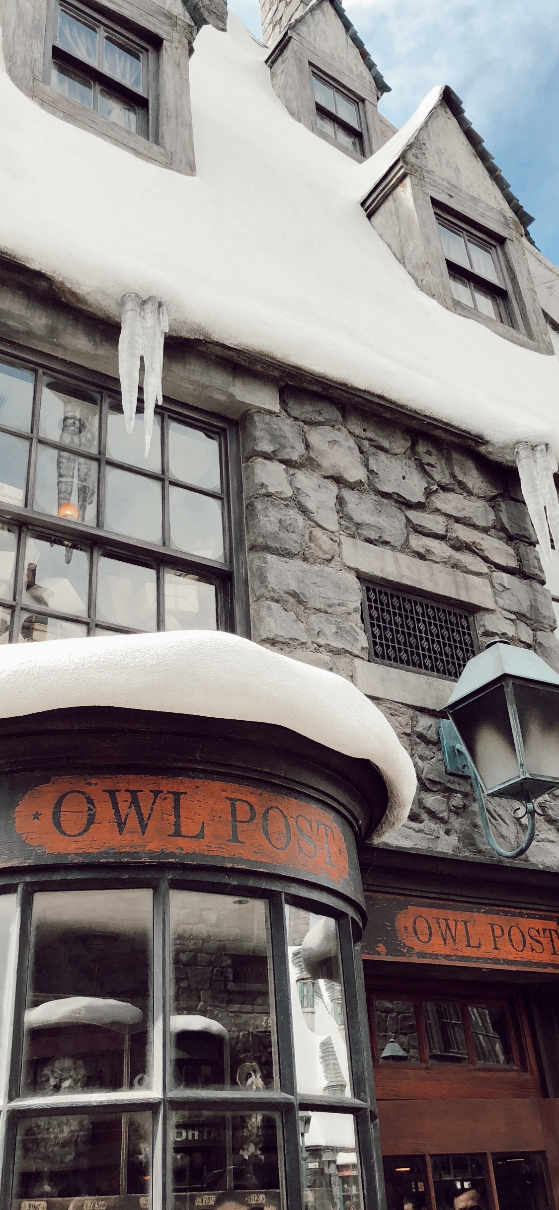 建筑, 窗口, 正面, 料酒店, 混合使用 壁纸 1125x2436 允许