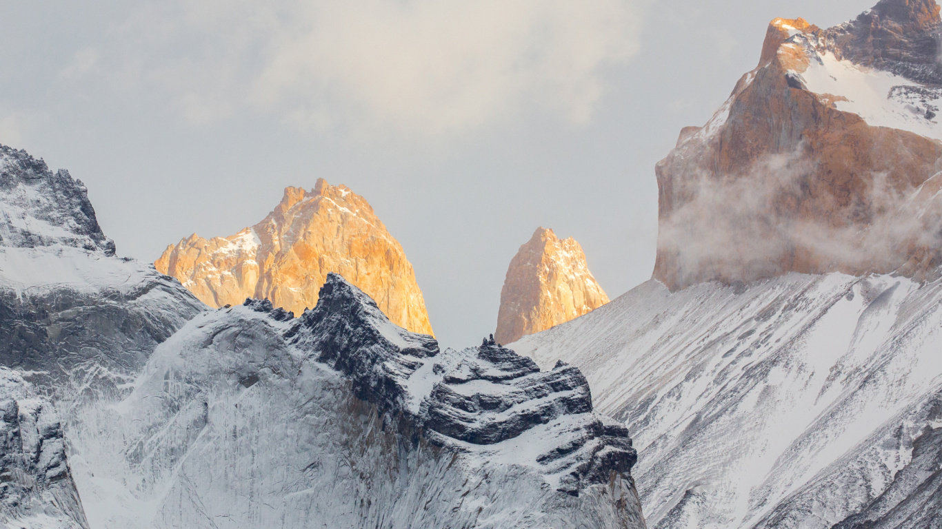 Nokia, Nokia 9, Nokia 7, Smartphone, Mountainous Landforms. Wallpaper in 1366x768 Resolution