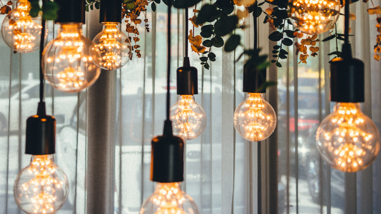 Black and White Pendant Lamp. Wallpaper in 1280x720 Resolution