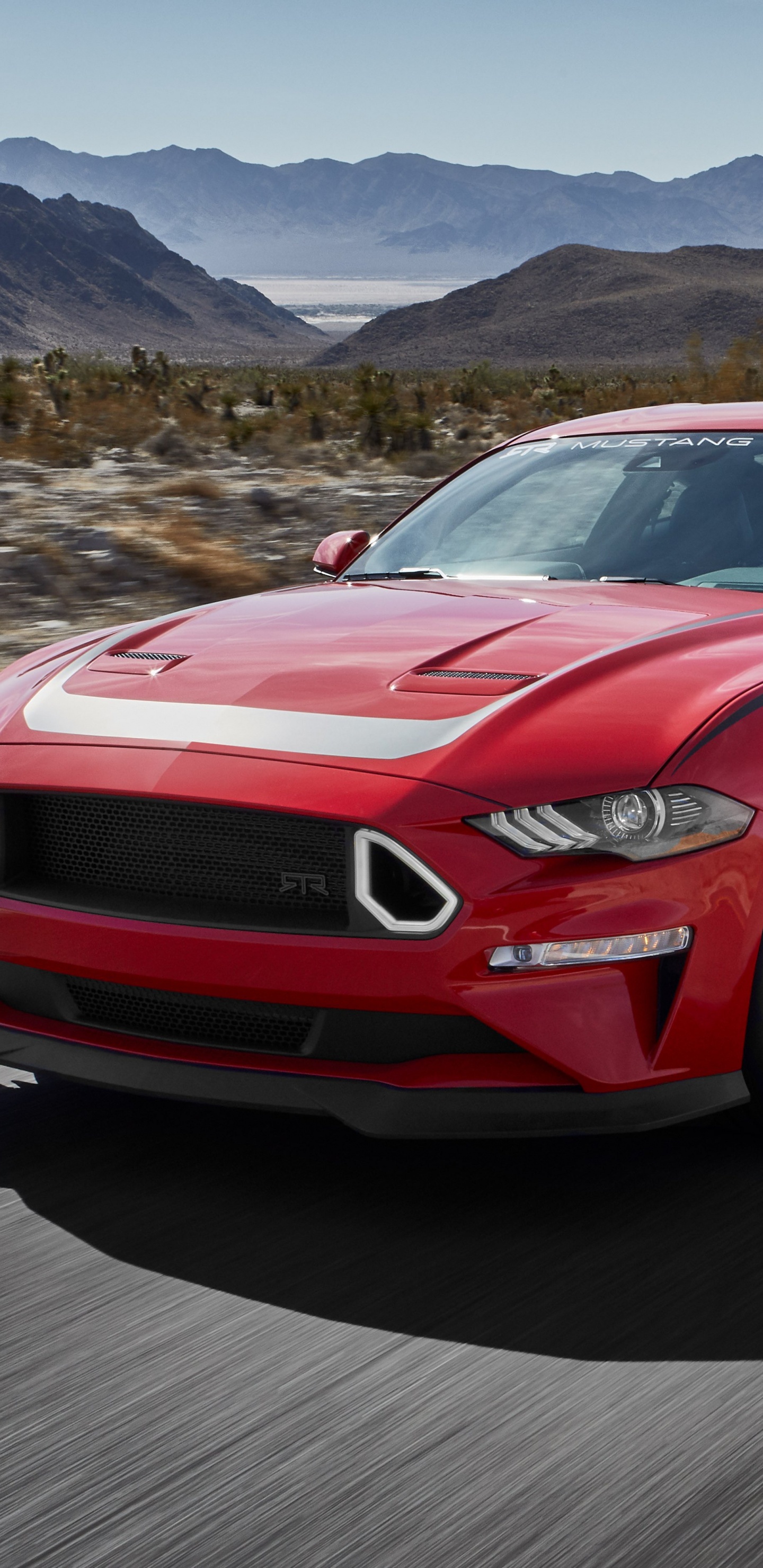 Roter Bmw m 3 Tagsüber Unterwegs. Wallpaper in 1440x2960 Resolution