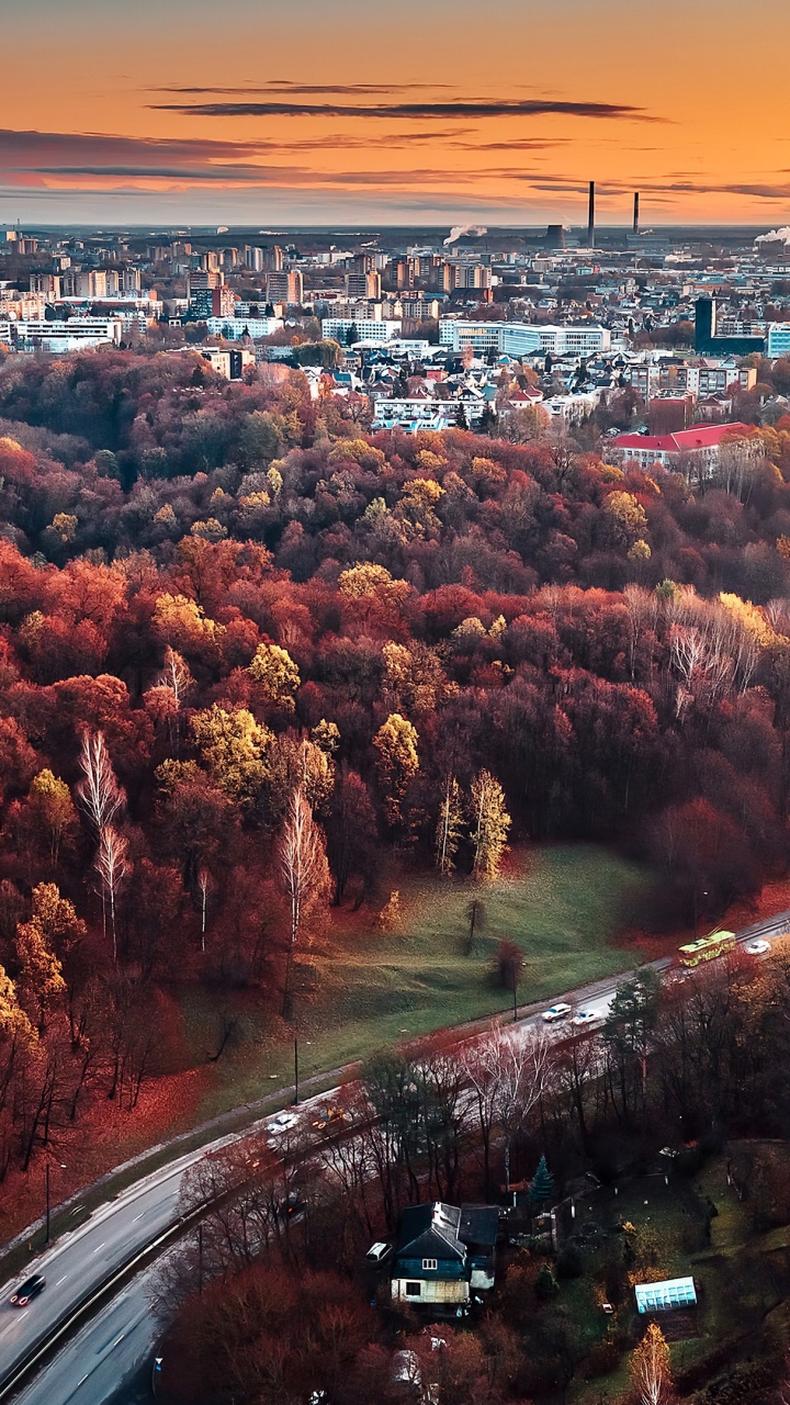 Lituania, Luz, Edificio, Atardecer, Paisaje Natural. Wallpaper in 720x1280 Resolution