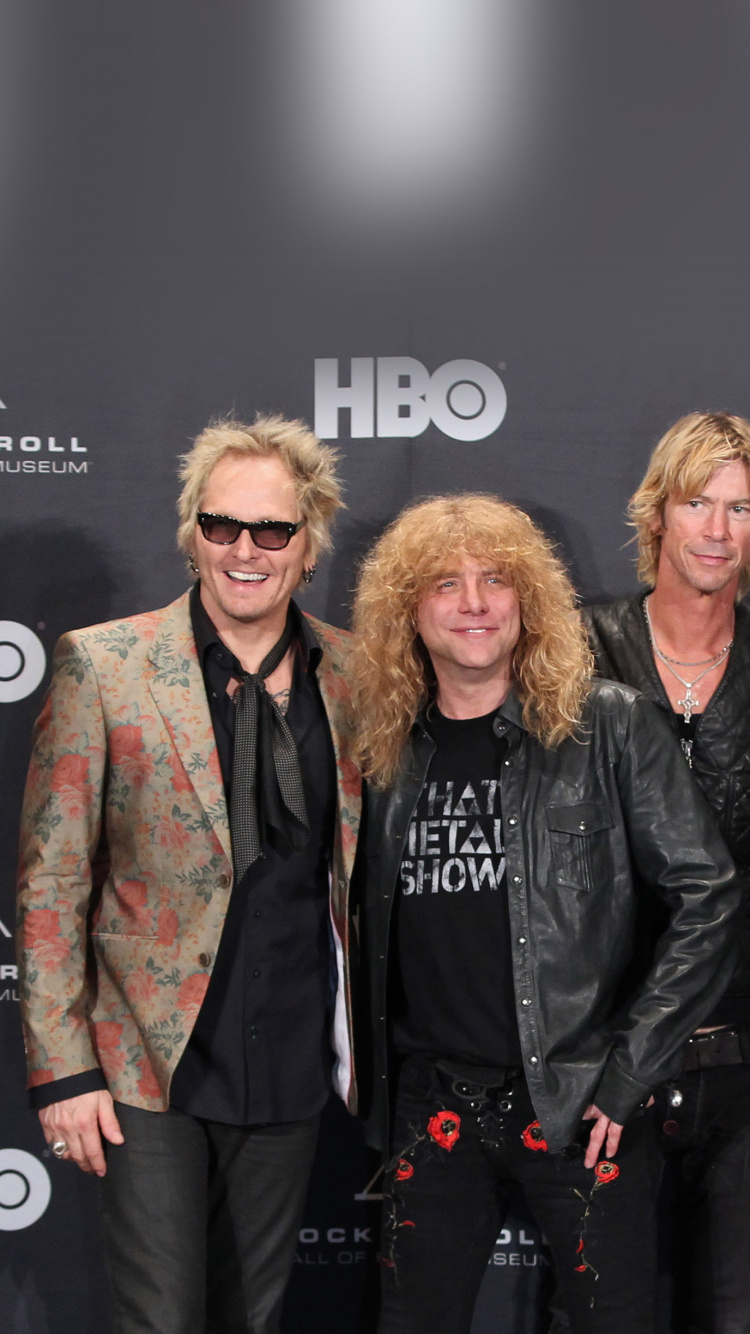 Slash, Duff McKagan, Guns N Roses, Hard Rock, Mode. Wallpaper in 750x1334 Resolution