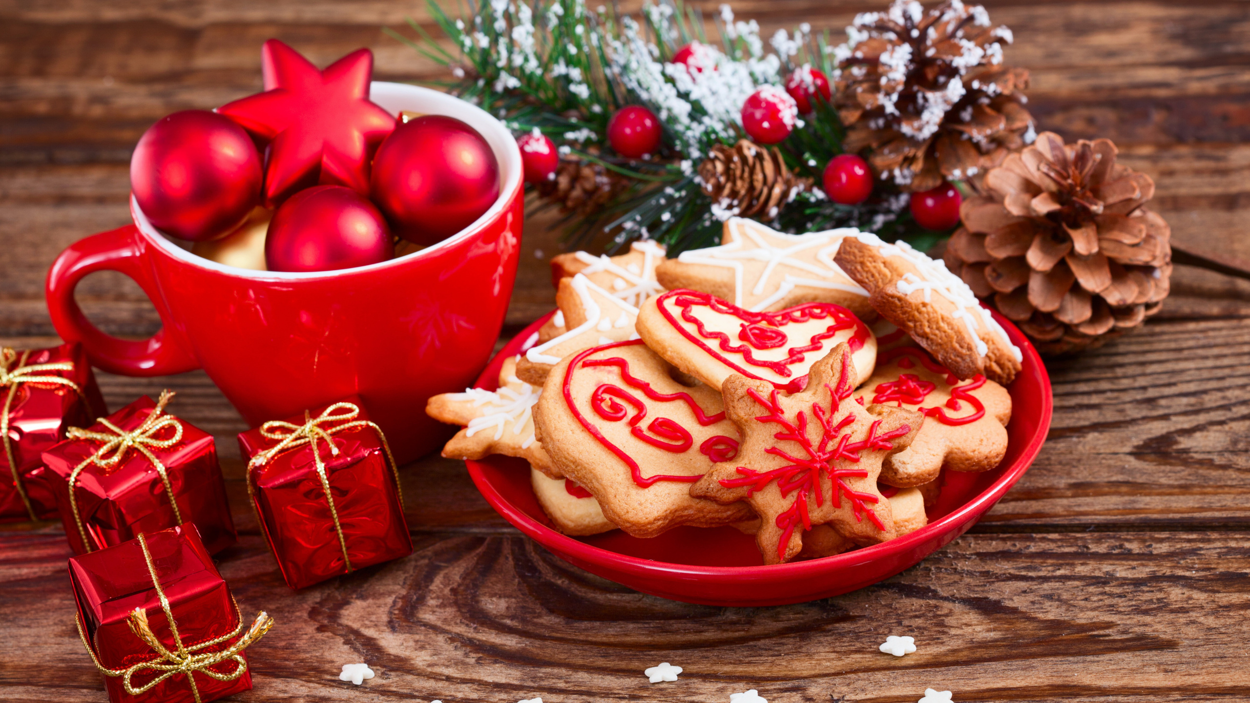 Weihnachten, Neujahr, Lebensmittel, Weihnachtsdekoration, Snack. Wallpaper in 2560x1440 Resolution