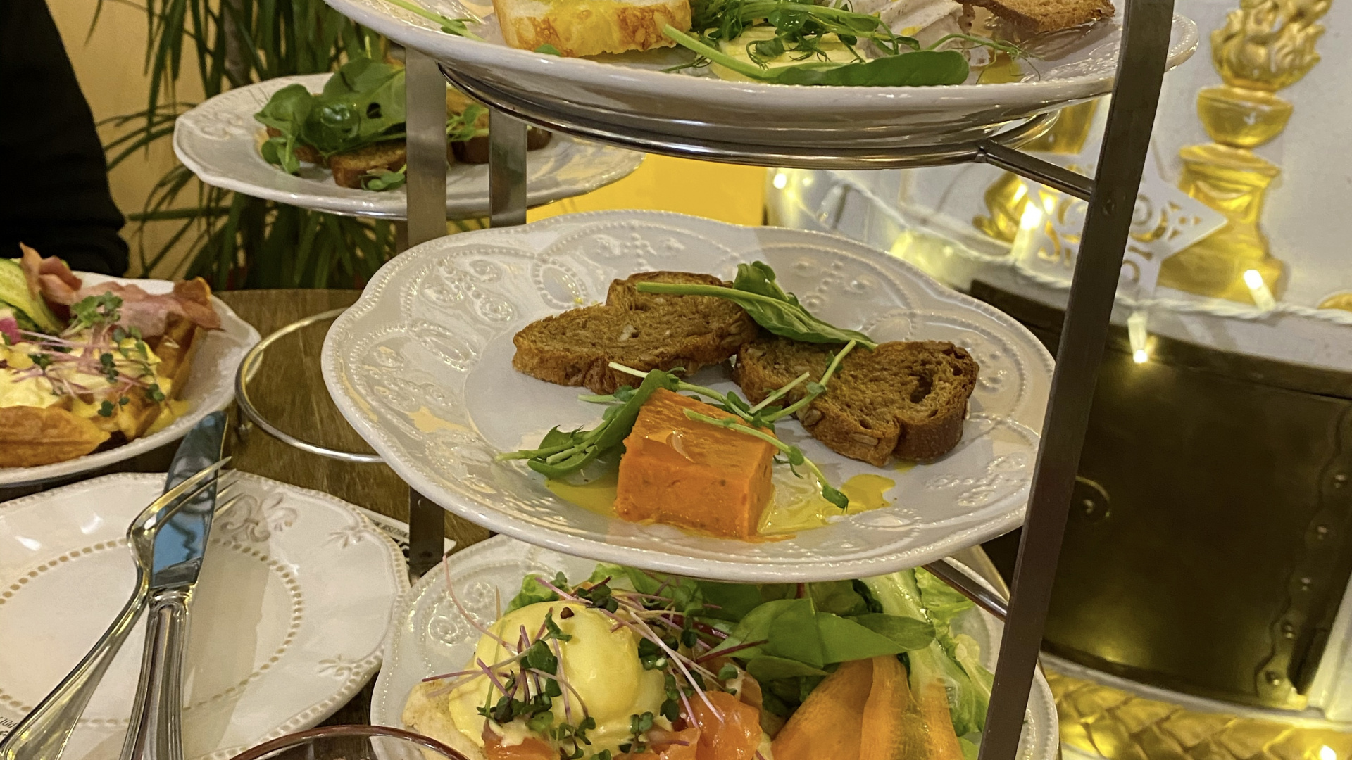 Meal, Breakfast, Brunch, Dish, Tableware. Wallpaper in 1920x1080 Resolution