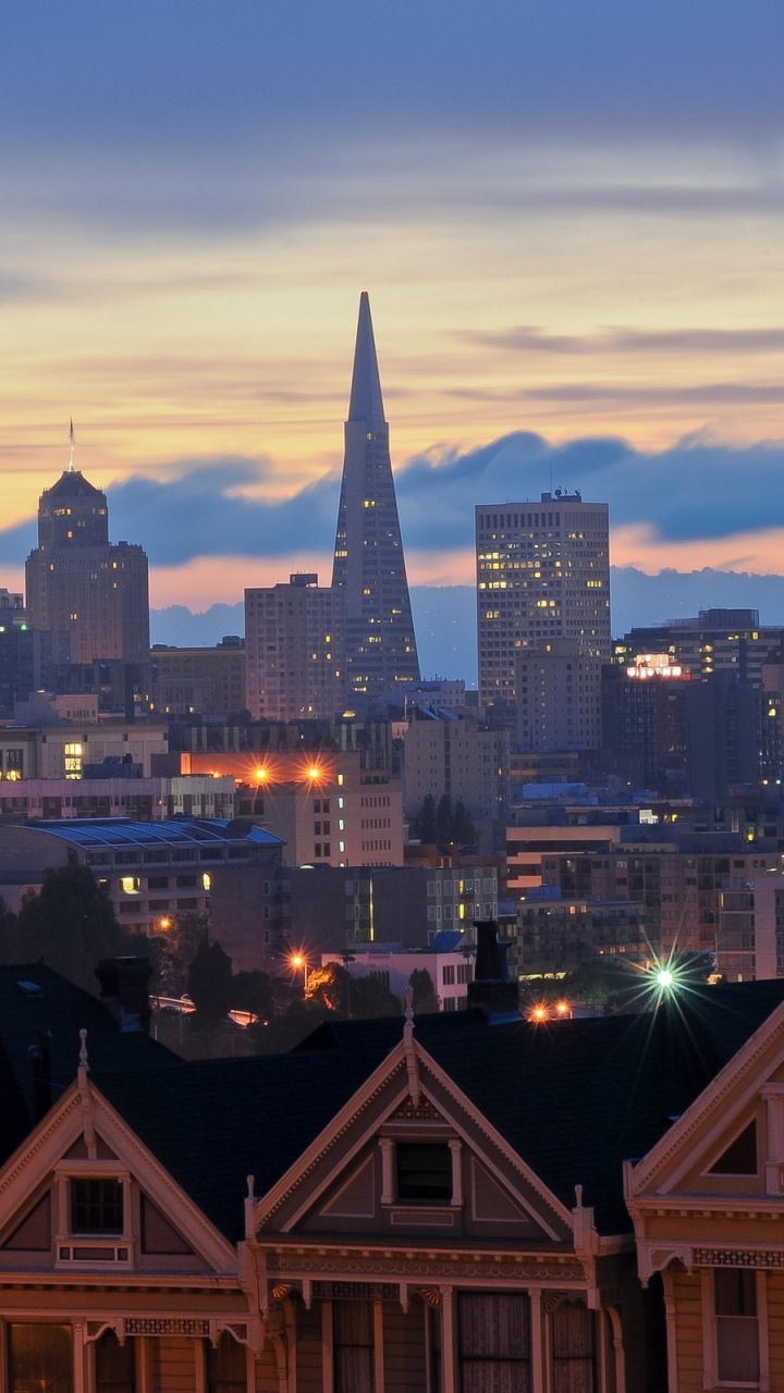 Skyline Der Stadt Bei Nacht Night. Wallpaper in 720x1280 Resolution