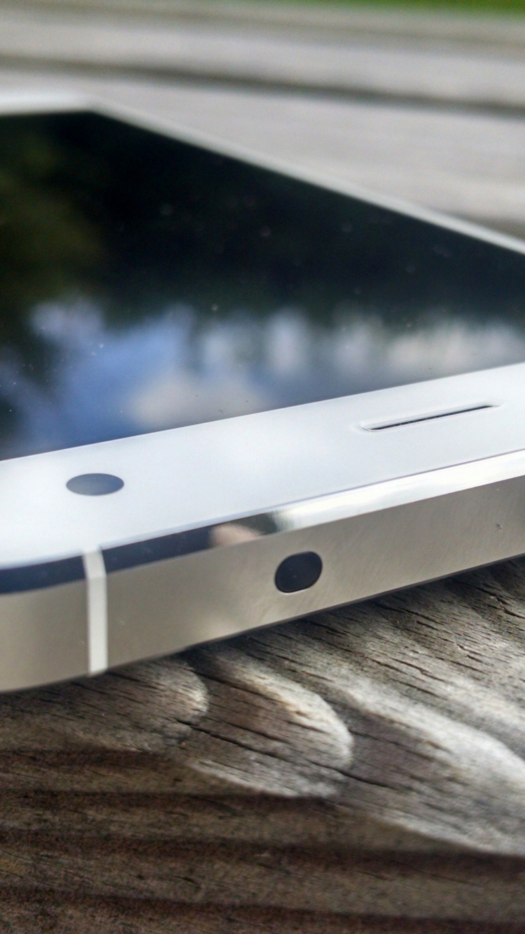 Smartphone, Xiaomi Mi 3, Xiaomi, Xiaomi Mi 5, Dispositivo de Comunicación. Wallpaper in 750x1334 Resolution