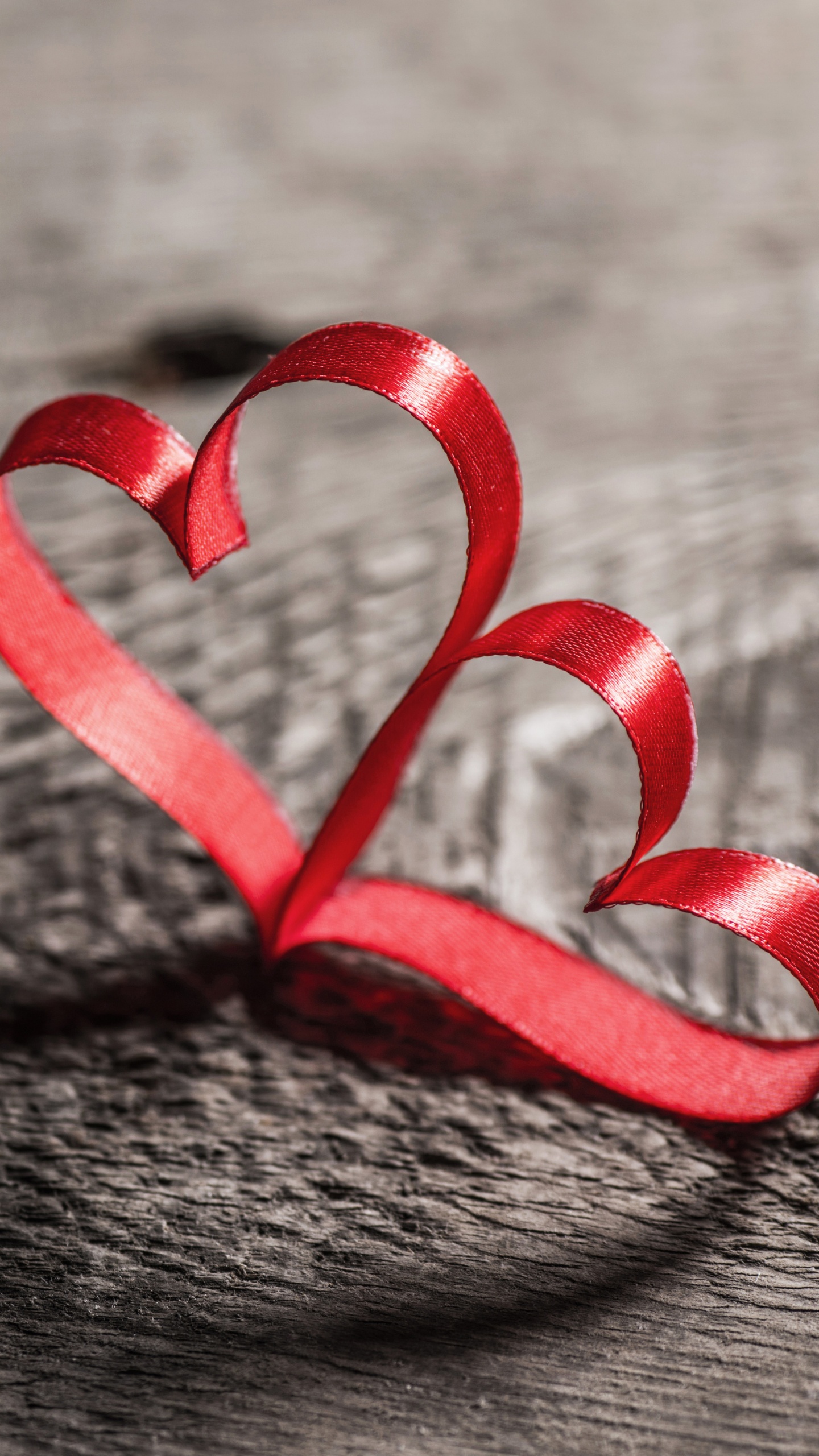 Herzen, Zuckerstange, Liebe, Finger, Valentines Tag. Wallpaper in 1440x2560 Resolution