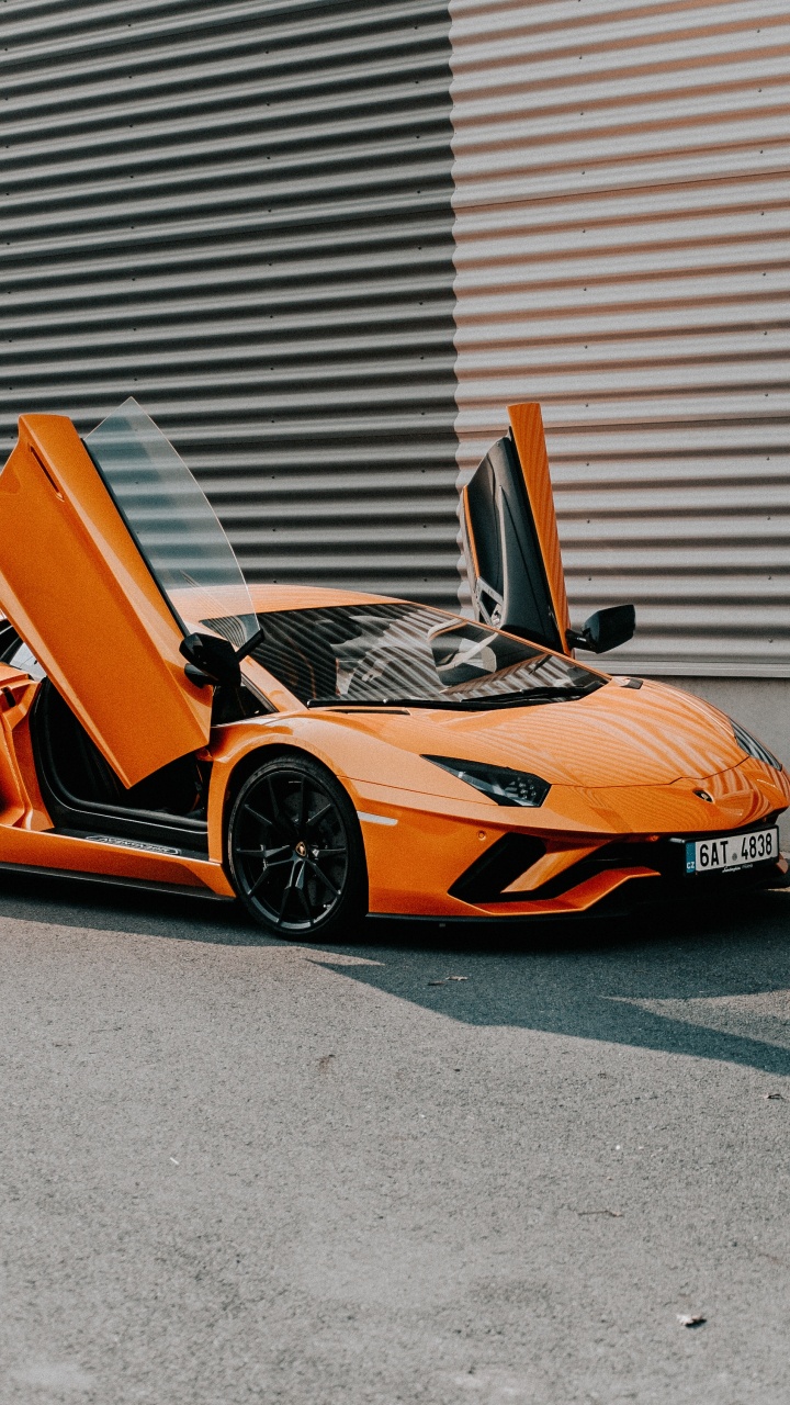Lamborghini Coche Naranja Puerta Abierta, Lamborghini, Lamborghini Aventador, Deportivo, Coche. Wallpaper in 720x1280 Resolution