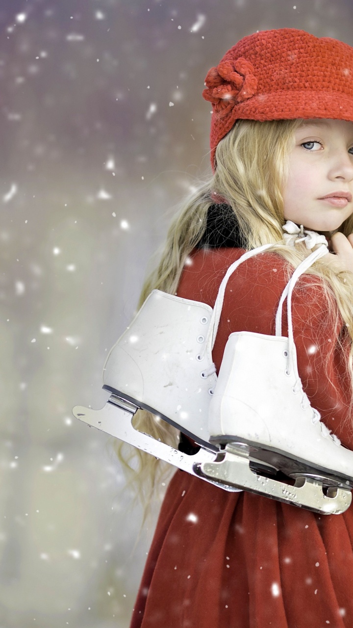 Winter, Hairstyle, White, People in Nature, Fashion Design. Wallpaper in 720x1280 Resolution