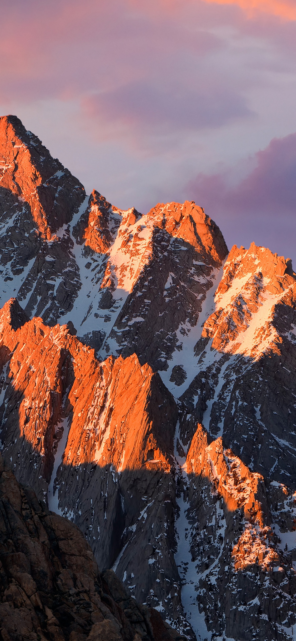 Stadt Der Wissenschaft, Äpfeln, Macbook, Cloud, Naturlandschaft. Wallpaper in 1125x2436 Resolution