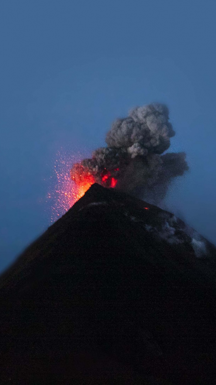 Black and White Mountain Under Blue Sky During Daytime. Wallpaper in 720x1280 Resolution