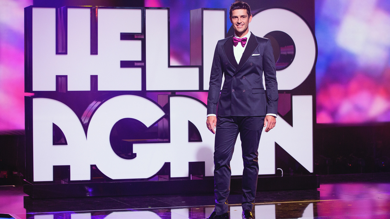 Leistung, Mode, Musik Künstler, Purpur, Veranstaltung. Wallpaper in 1280x720 Resolution