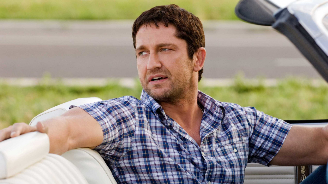 Bounty Hunter Movie, Gerard Butler, The Bounty Hunter, Milo, Muscle. Wallpaper in 1366x768 Resolution