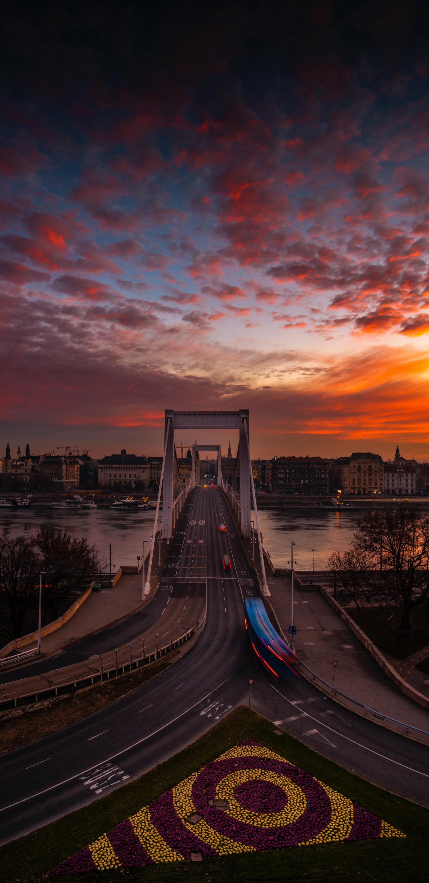 Citadelle de Corte, Budapest, Eau, Infrastructure, Afterglow. Wallpaper in 1440x2960 Resolution