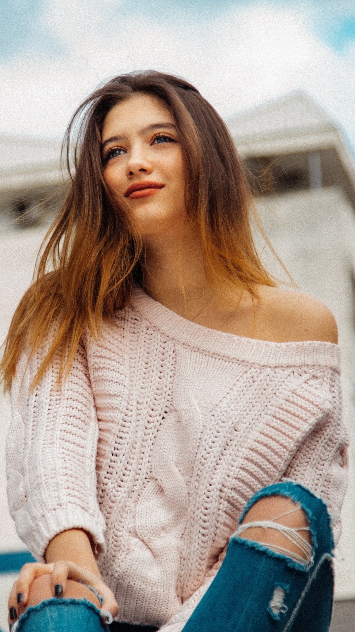 Beauty, Brown Hair, Hair, Face, Joint. Wallpaper in 720x1280 Resolution