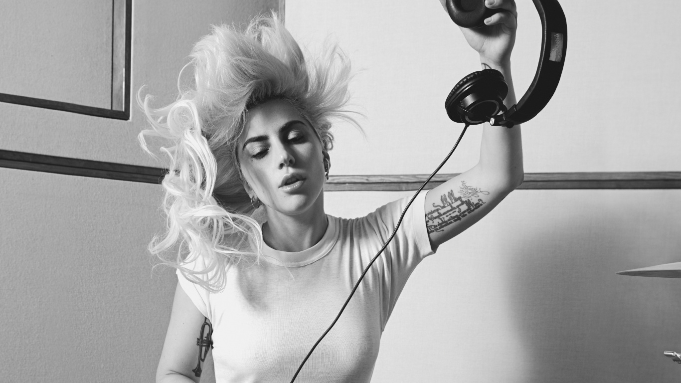 Lady Gaga, Joanne, Album, Shoulder, Monochrome. Wallpaper in 1366x768 Resolution