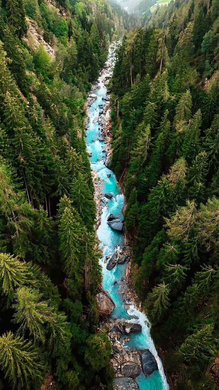 Eau, Paysage Naturel, Cours D'eau, Plante Terrestre, Zone Riveraine. Wallpaper in 720x1280 Resolution