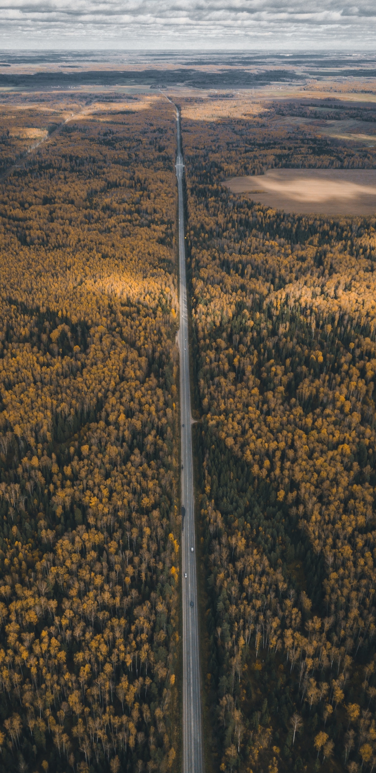 Wasser, Tundra, Schatten, Himmel, Ökoregion. Wallpaper in 1440x2960 Resolution
