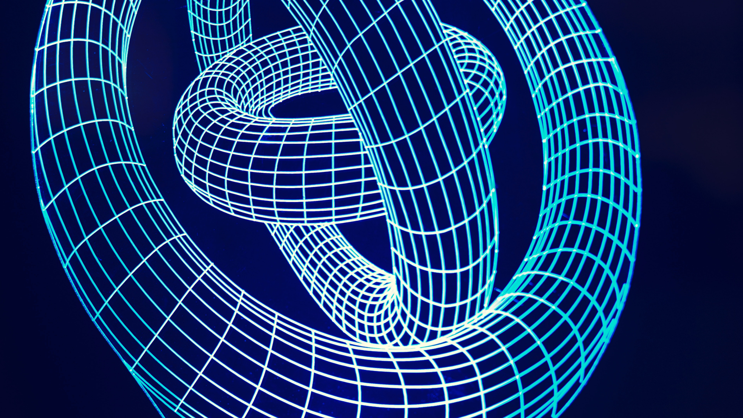 Lumière Spirale Blanche Sur Fond Noir. Wallpaper in 2560x1440 Resolution