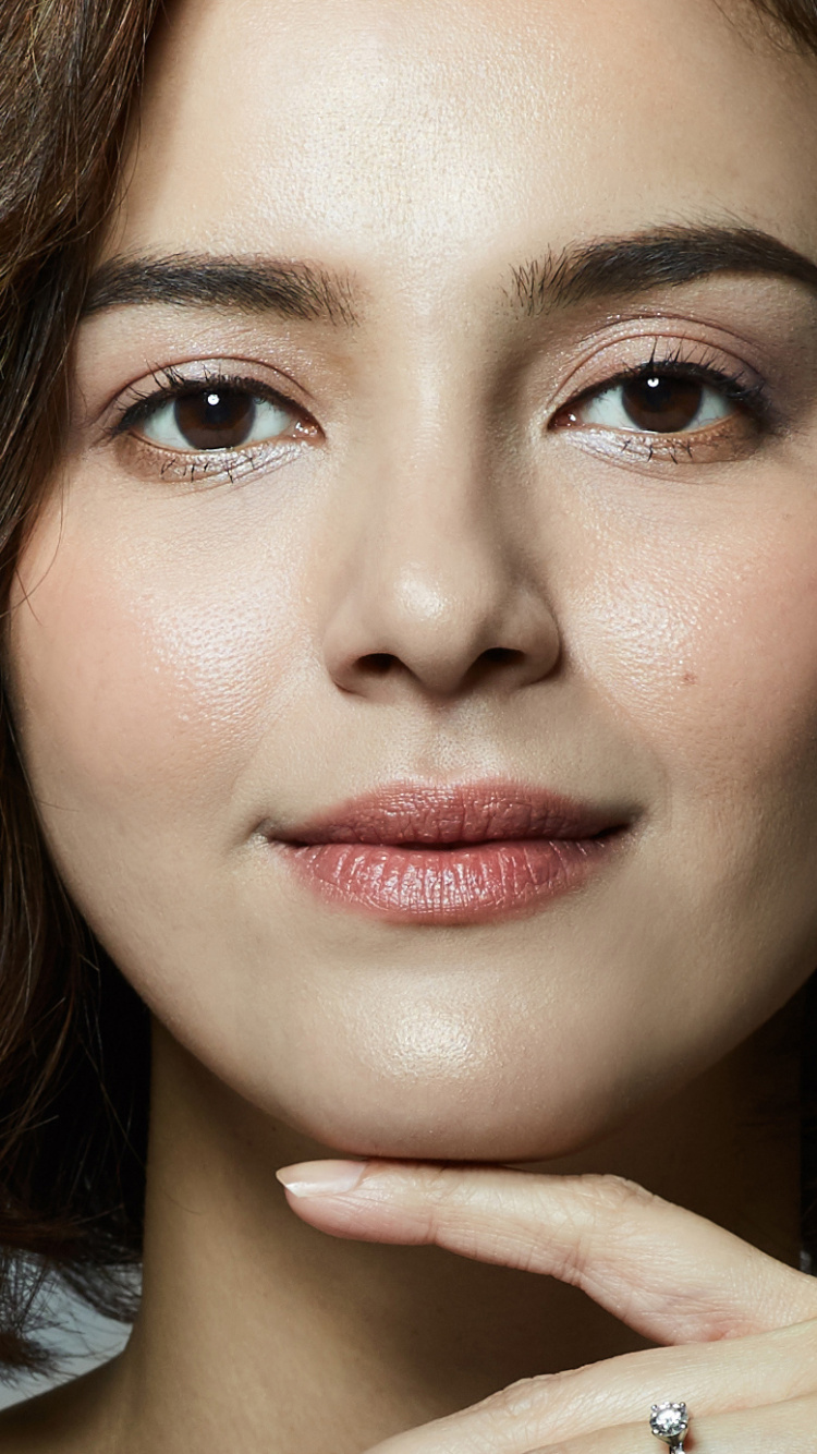 Modèle, Beauté, Face, Cheveu, Sourcil. Wallpaper in 750x1334 Resolution