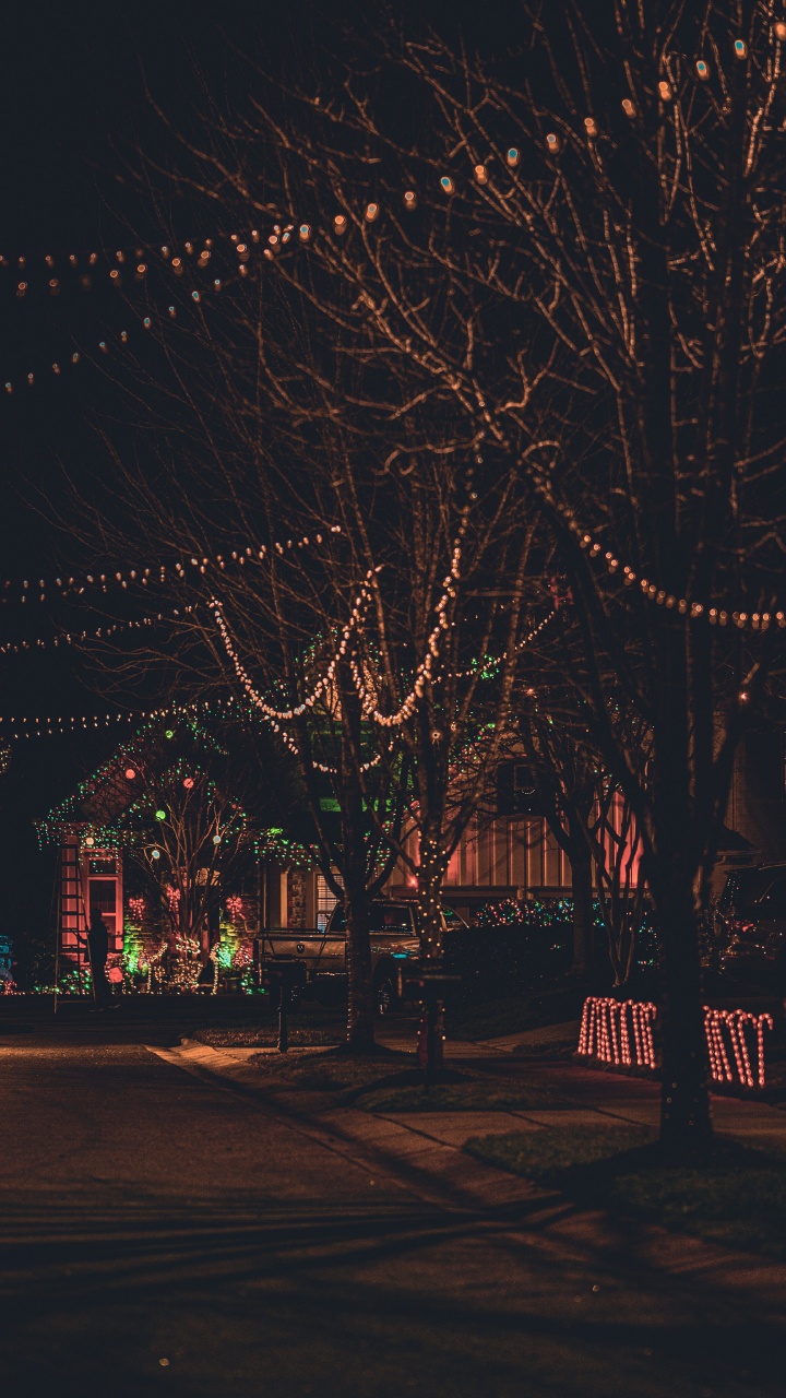 Les Lumières de Noël, Guirlande, Lumière de Rue, Décoration, Ornement. Wallpaper in 720x1280 Resolution