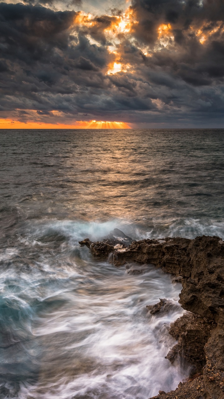Sea, Cloud, Water, Water Resources, Natural Landscape. Wallpaper in 720x1280 Resolution