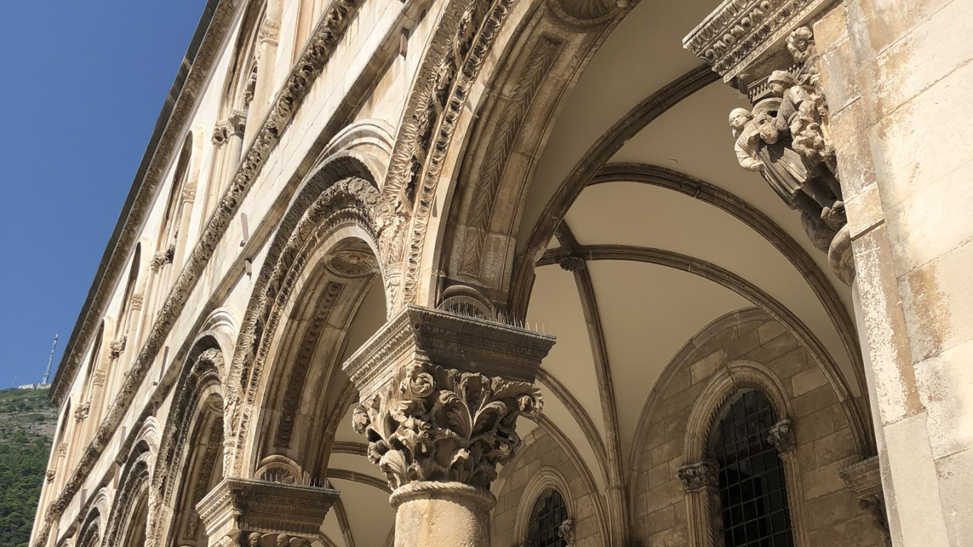 Knezev Dvor u Dubrovniku, Rectors Palace, Classical Architecture, Triumphal Arch, Faade. Wallpaper in 1366x768 Resolution