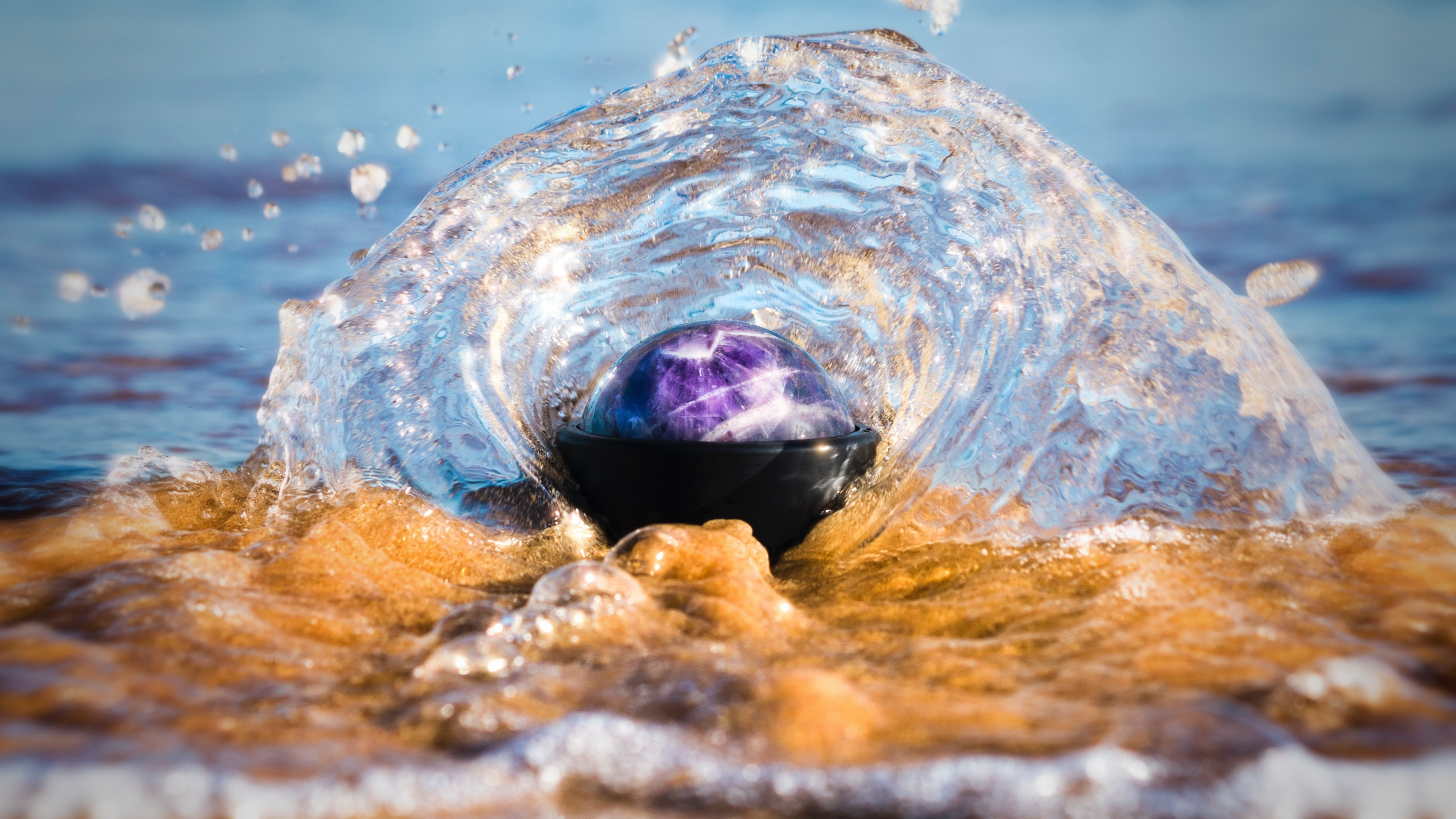 Purple Stone on Water During Daytime. Wallpaper in 2560x1440 Resolution