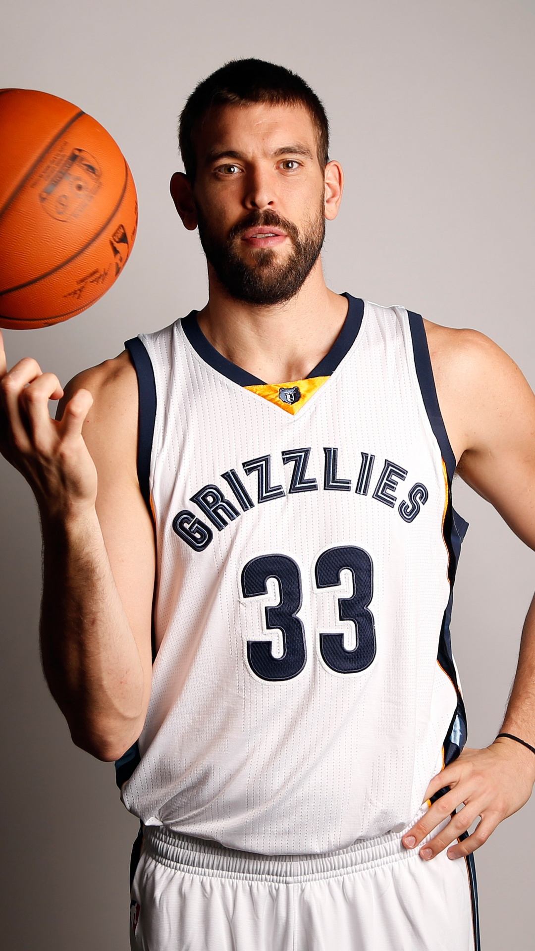 Man in White and Black Tank Top Holding Basketball. Wallpaper in 1080x1920 Resolution