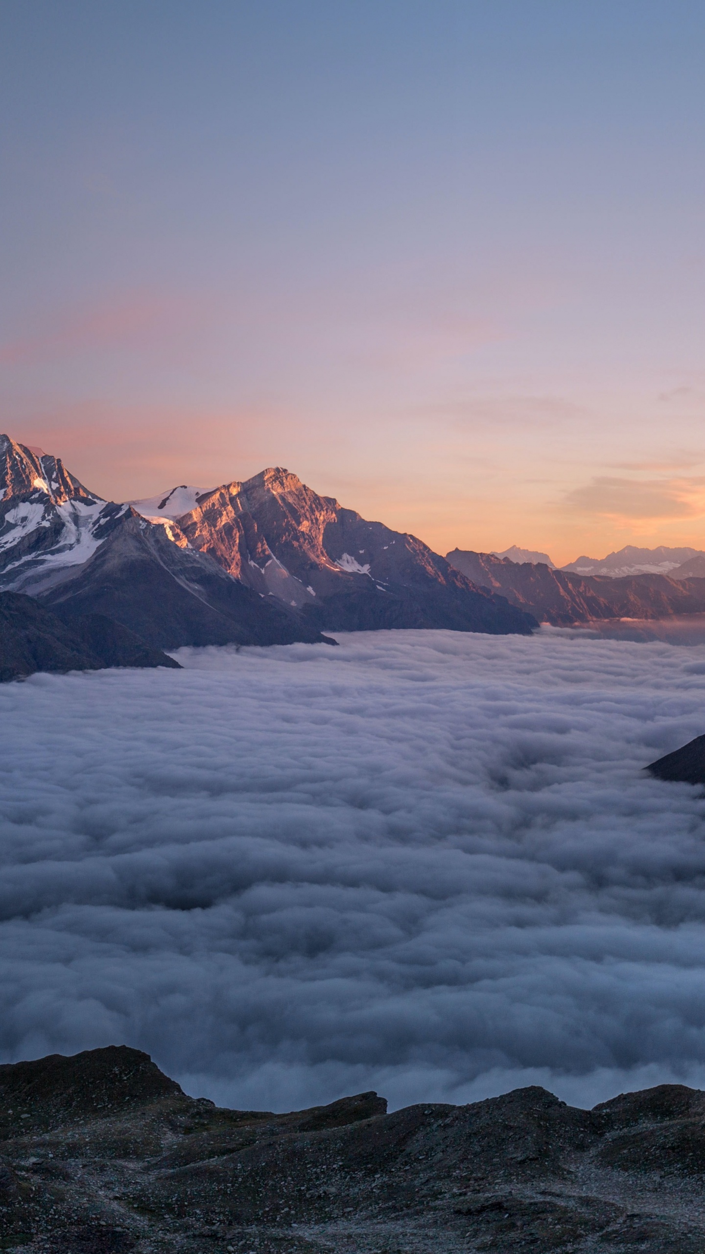Weisshorn, Bergigen Landschaftsformen, Bergkette, Hill, Winter. Wallpaper in 1440x2560 Resolution