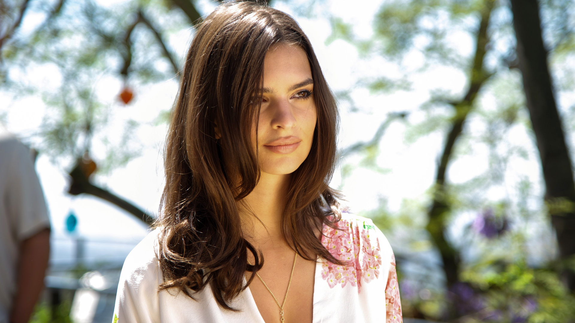 Wir Sind Deine Freunde, Schauspieler, Haut, Lippe, Schulter. Wallpaper in 1920x1080 Resolution